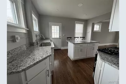 729 Luckystone Avenue, Saint Louis, MO 63122 - Photo 11