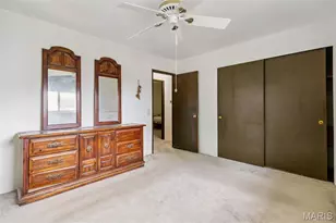 465 Falcon Dr, Florissant, MO 63031 - Photo 11