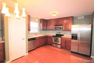 1124 Welsh Dr, Lake Saint Louis, MO 63367 - Photo 9