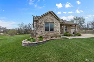 445 Jona Gold Ct, Jackson, MO 63755 - Photo 3
