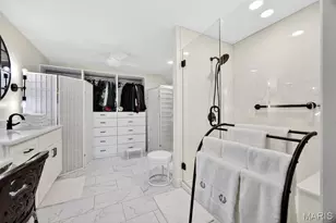 15066 Green Cir Dr, Chesterfield, MO 63017 - Photo 31