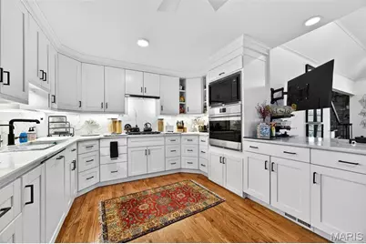 15066 Green Circle Drive, Chesterfield, MO 63017 - Photo 21