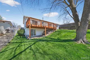 2318 La Cuesta Dr, Florissant, MO 63031 - Photo 33