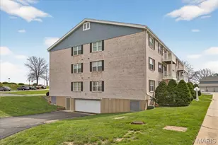 1122 Sunbolt Dr, Saint Louis, MO 63129 - Photo 23