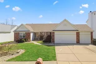 8003 Knights Crossing Dr, O'Fallon, MO 63368 - Photo 5
