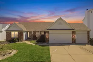 8003 Knights Crossing Dr, O'Fallon, MO 63368 - Photo 1