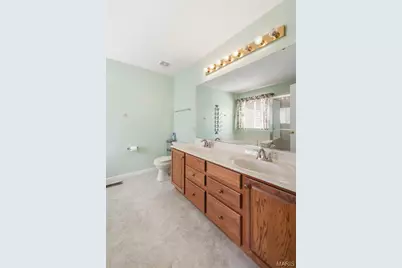 8003 Knights Crossing Drive, O'Fallon, MO 63368 - Photo 37