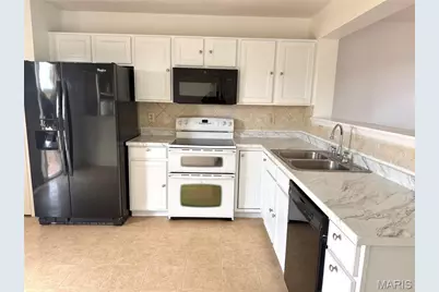 3560 Pearson Pointe Court, Mehlville, MO 63129 - Photo 11