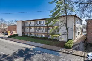 3704 Greenwood Blvd, Maplewood, MO 63143 - Photo 1