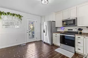 1030 Providence Wy, Herculaneum, MO 63048 - Photo 9