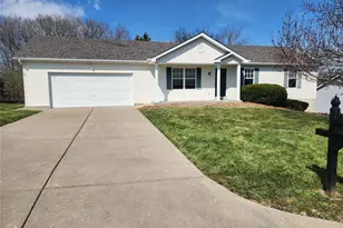 379 Martin Field Ct, Villa Ridge, MO 63089 - Photo 1