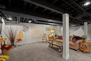 9842 Coventry Ln, Saint Louis, MO 63123 - Photo 33