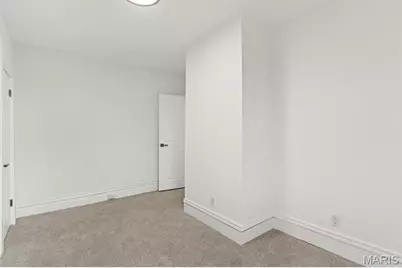 7430 Trenton Avenue, University City, MO 63130 - Photo 23