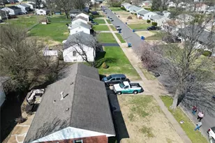 210 St Florent Ln, Florissant, MO 63031 - Photo 7