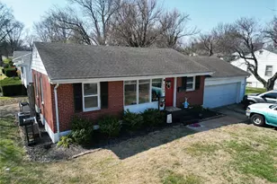 210 St Florent Ln, Florissant, MO 63031 - Photo 3