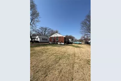 210 Saint Florent Lane, Florissant, MO 63031 - Photo 11