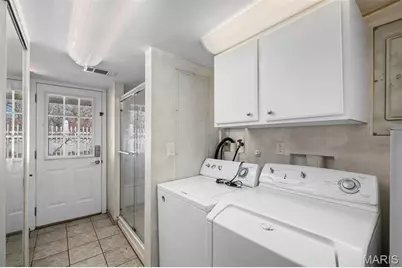 9911 Dennison Avenue, Overland, MO 63114 - Photo 15