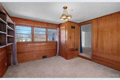 9911 Dennison Avenue, Overland, MO 63114 - Photo 17