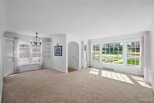 9911 Dennison Ave, Overland, MO 63114 - Photo 9