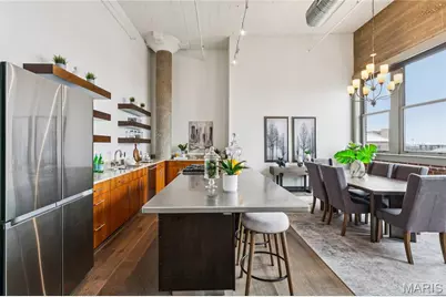 1627 Locust Street #902, Saint Louis, MO 63103 - Photo 11