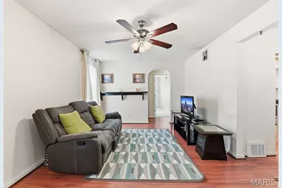 8308 Archer Avenue, Saint Louis, MO 63132 - Photo 3