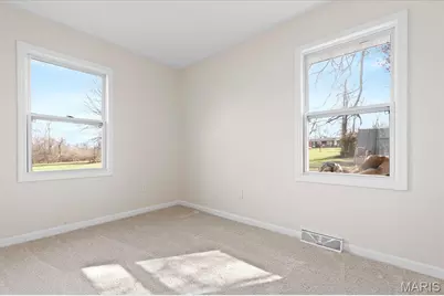 413 N 8th Street, Bowling Green, MO 63334 - Photo 31