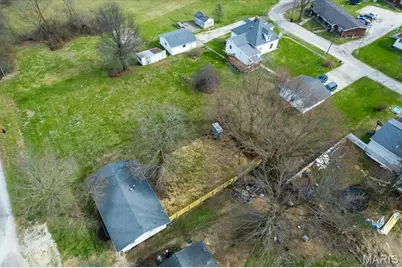 413 N 8th Street, Bowling Green, MO 63334 - Photo 39