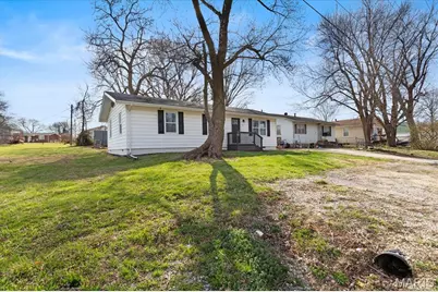 413 N 8th Street, Bowling Green, MO 63334 - Photo 3