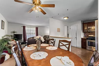 1771 Redcoat Drive, Maryland Heights, MO 63043 - Photo 9