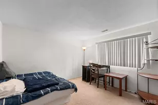 1771 Redcoat Dr, Maryland Heights, MO 63043 - Photo 15