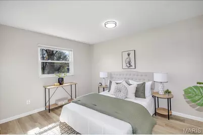 724 Baltic Drive, Florissant, MO 63031 - Photo 13