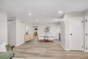 724 Baltic Dr, Florissant, MO 63031 - Photo 9