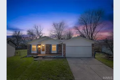 724 Baltic Drive, Florissant, MO 63031 - Photo 7