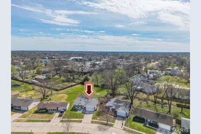 724 Baltic Drive, Florissant, MO 63031 - Photo 35