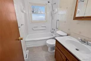 3046 State Hwy C, Jackson, MO 63755 - Photo 11