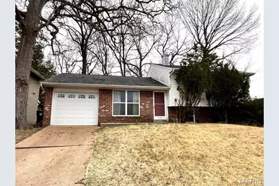 4208 Massabielle Drive, Saint Louis, MO 63129 - Photo 1