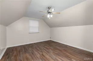 1403 Montrose Ave, Saint Louis, MO 63104 - Photo 13