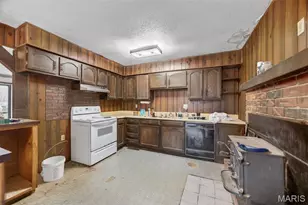 19536 Echo Rd, Phillipsburg, MO 65722 - Photo 11