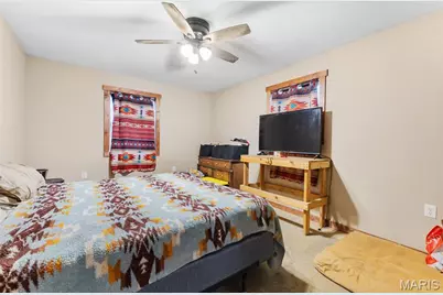 16093 Smith Road, Farmington, MO 63640 - Photo 13