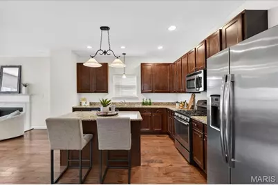 9736 Wilderness Battle Circle, Saint Louis, MO 63123 - Photo 7