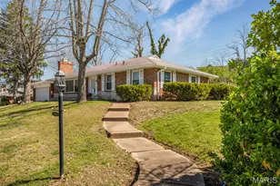 60 Flamingo Dr, Crestwood, MO 63123 - Photo 1