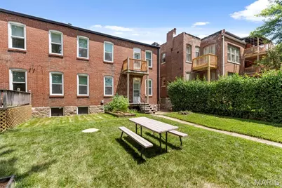 3850 Detonty Street, Saint Louis, MO 63110 - Photo 33