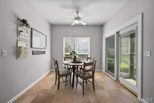 15927 Forest Valley Dr, Ballwin, MO 63021 - Photo 21