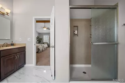 15927 Forest Valley Drive, Ballwin, MO 63021 - Photo 29