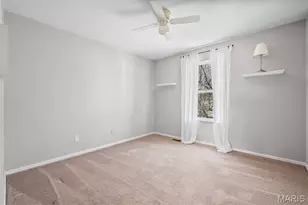 15927 Forest Valley Dr, Ballwin, MO 63021 - Photo 31