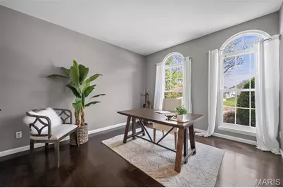 15927 Forest Valley Drive, Ballwin, MO 63021 - Photo 9