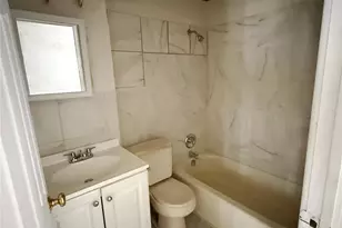 2910 Wellington Dr, Florissant, MO 63033 - Photo 11