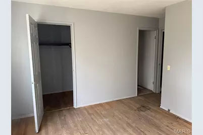 2910 Wellington Drive, Florissant, MO 63033 - Photo 9