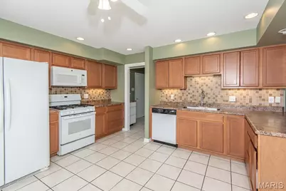 5902 Briarmist Place, Saint Louis, MO 63128 - Photo 19