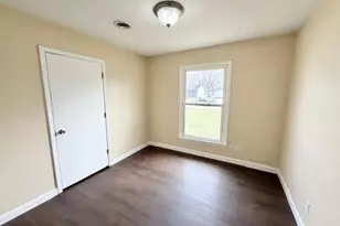 1063 Ravenwood Dr, Montgomery City, MO 63361 - Photo 13